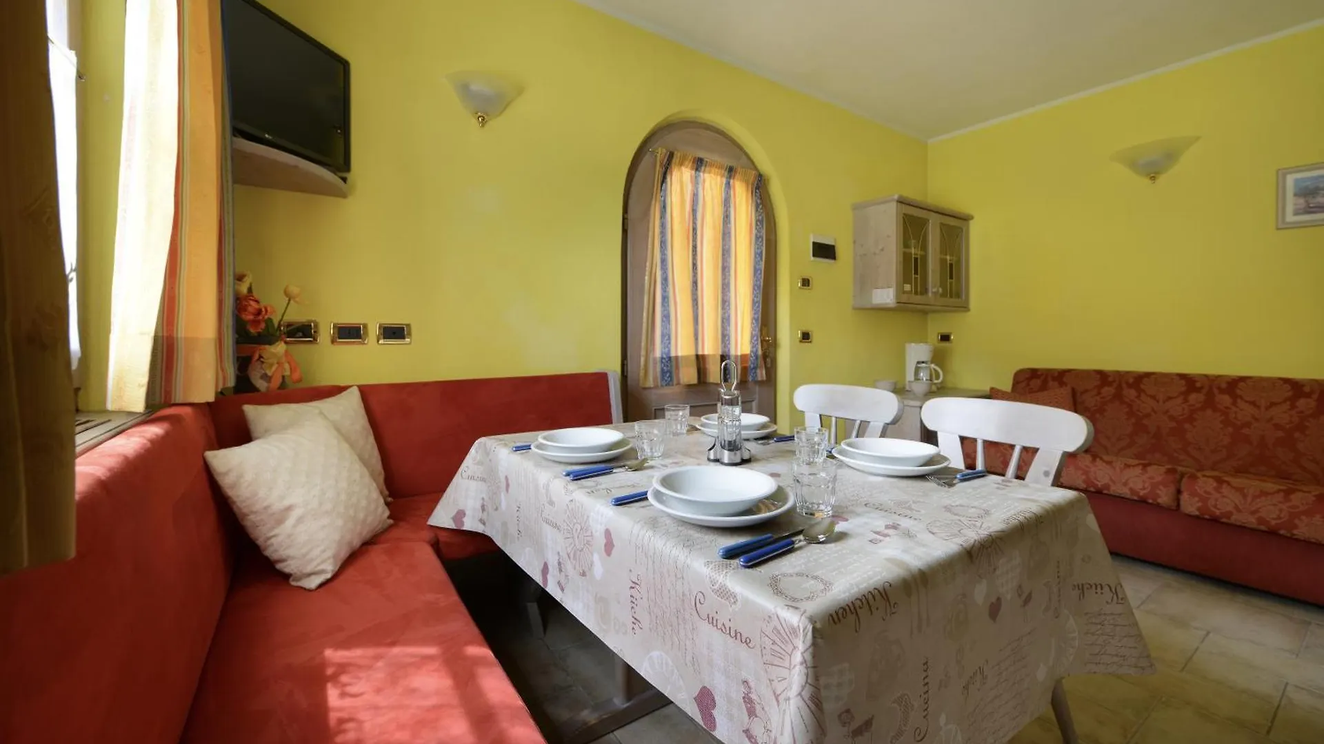 Residence Le Cascate Λιβίνιο 0*,  Ιταλία